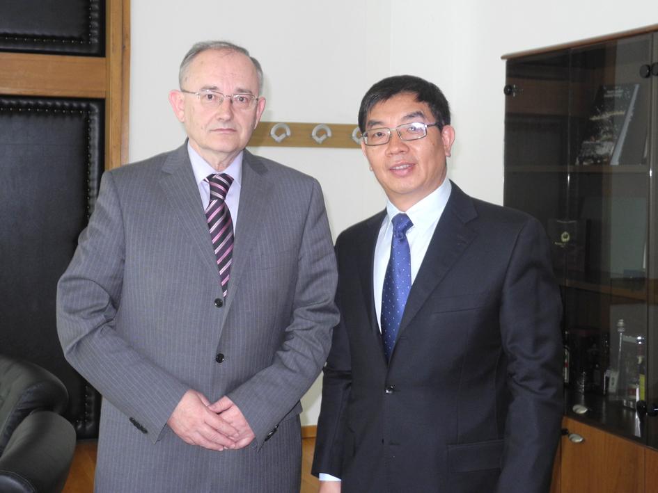 Predsjedavajući Predstavničkog doma dr. Božo Ljubić susreo se sa novoimenovanim ambasadorom Kine u BiH